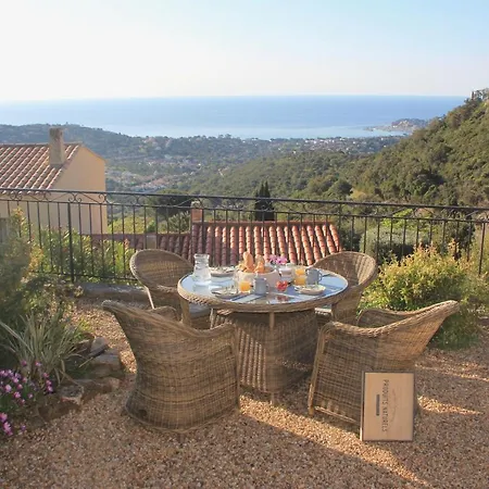 La Holiday home